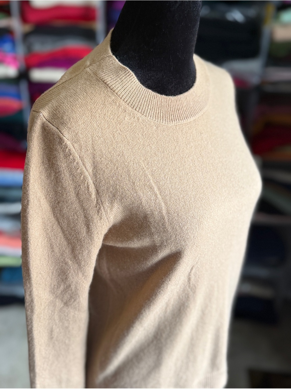 Classic Crewneck Women's Cashmere Sweater in Camel